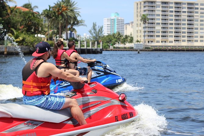 1 Hour Jet Ski Rental in Fort Lauderdale - The 1-Hour Plan: Fort Lauderdale Beach to the Intracoastal Waterways