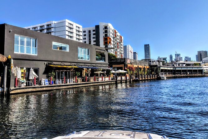 1 Hour Private Boat Tour in Fort Lauderdale Up to 12 people - The private boat vibe: why “up to 12” matters