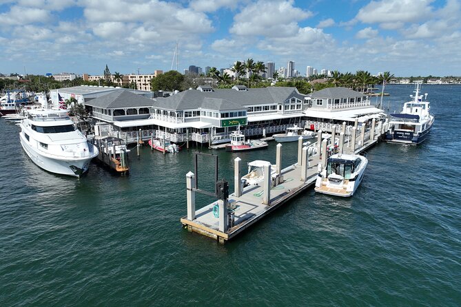 2 to 6 hours Private Yacht Cruise around Fort Lauderdale - Price and the captain fee: value math you should do now