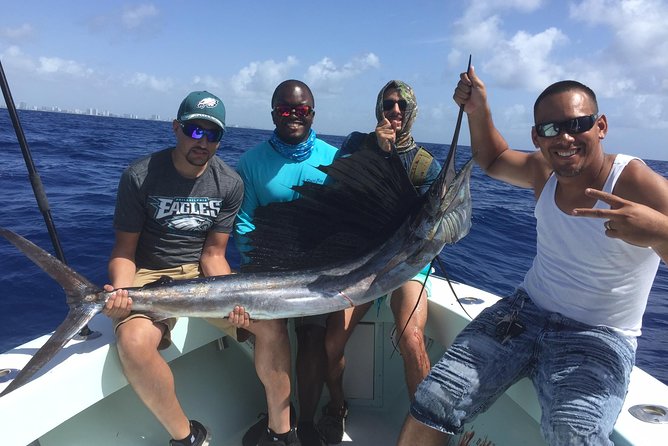 4 Hour Charter - Port Everglades fishing with a set plan and a fair bit included