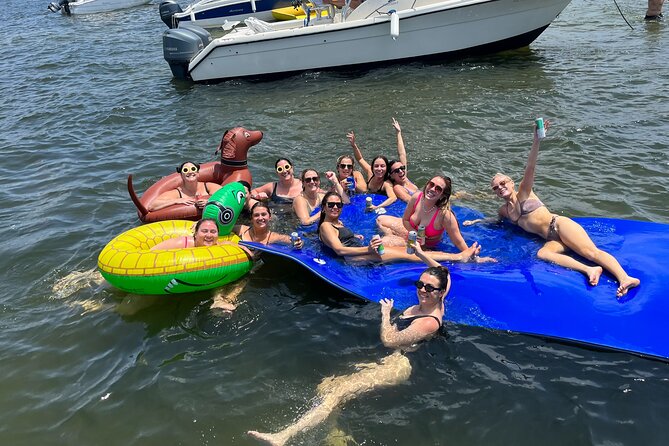 4 Hours Private Sandbar Pontoon Party - Fort Lauderdale Along the Way: Your Chance to Add the Fun