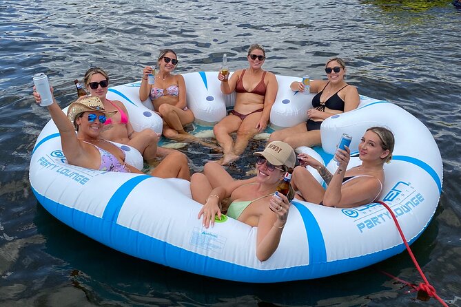 Aqua Patio Party Pontoon Charter up to 13 people - The wharf bar stop by boat: an easy waterfront break