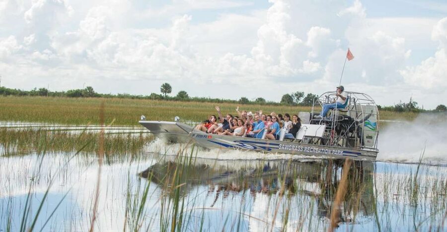 Everglades: Sawgrass Park Airboat Adventure Package - Arriving at Sawgrass Recreation Park: fast entry, easy flow