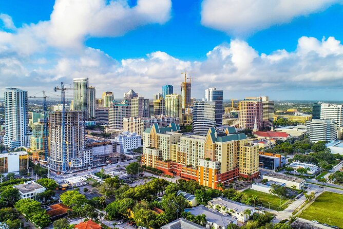 Fort Lauderdale: FLL Airport to City Centre | Port Everglades - Port Everglades Option: Why the Minibus Choice Matters