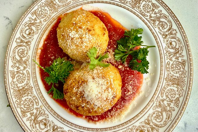 Fort Lauderdale Historic District Food Tour Experience - Stop Two: Old Town Italian and a Secret Speakeasy-Style Moment