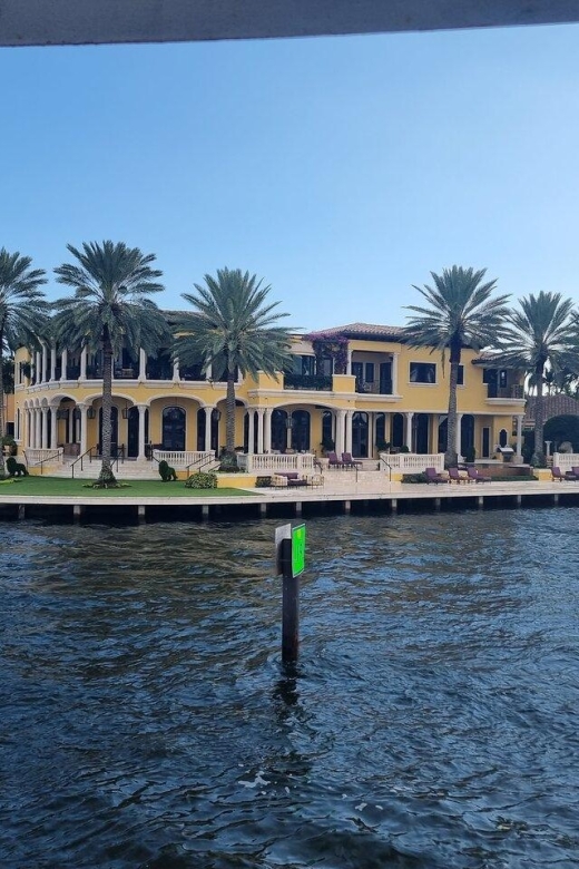 Fort Lauderdale: Millionaire's Row Cruise with Drinks - Key highlights worth your attention