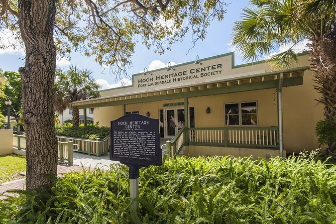 Fort Lauderdale Riverwalk Self-guided Audio Walking Tour - Bricks, parks with playful names, Rio Vista, Stranahan House, and Las Olas Beach