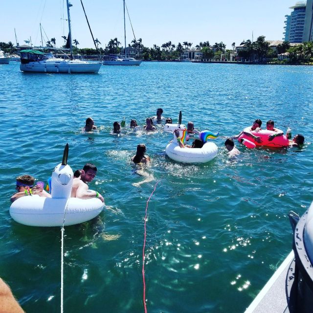 Fort Lauderdale: Scenic Boat Trip w/ Swim Stop & Inflatables - What to Bring (and What Not to Bring) for a Smooth Splash