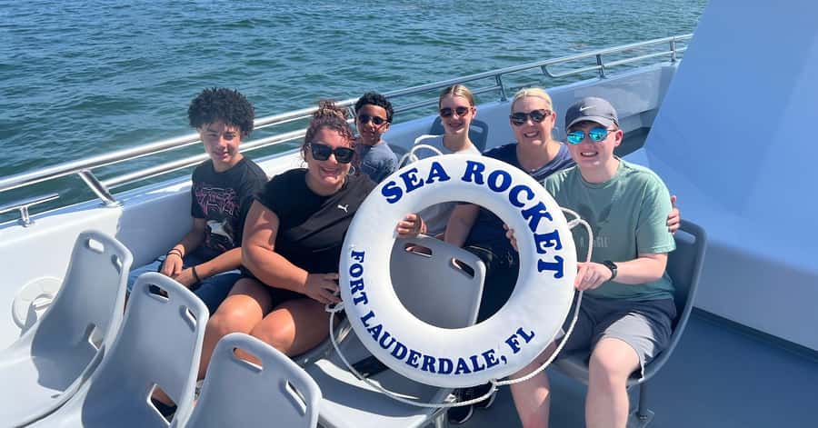Fort Lauderdale: Sea Rocket Ocean Speed Boat Cruise - The Return Cruise: Billion-Dollar Homes, Downtown Hotspots, and Crew Energy