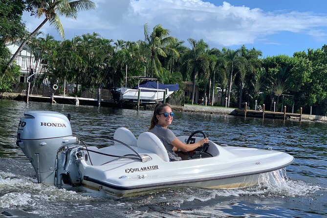 Ft. Lauderdale Mini Powerboat Rental. Canal, Yacht, Mansion Tour - Key Points You’ll Care About