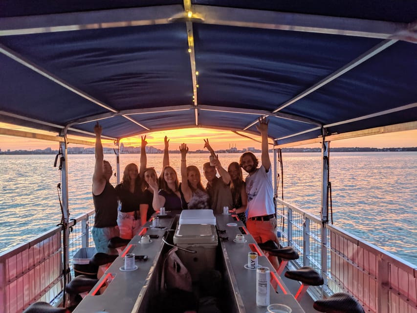 Ft. Lauderdale: Nighttime Sightseeing Catamaran Tour - Quick hits before you go