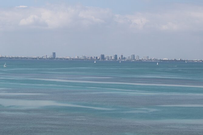 Haulover Beach Helicopter Tour in Miami - Hard Rock Stadium and the Miami Dolphins: stadium scale you feel
