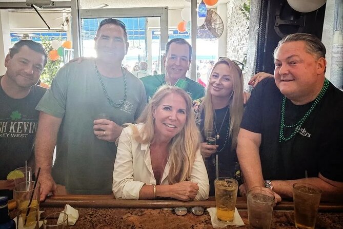 Hollywood Florida Walking Food Tour - Steve’s small-group style: why the tour feels personal