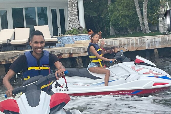 Jetski Rentals - Rider rules that affect who can drive (and who needs the test)