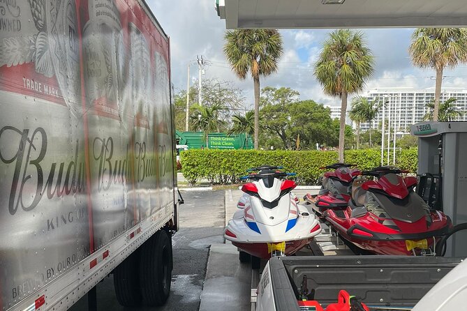 Jetski Rentals - Weight limits and group setup: how to avoid the awkward “we can’t fit” moment