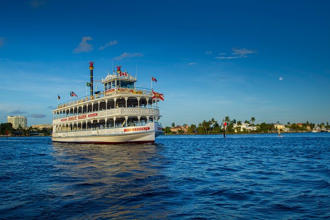 Jungle Queen Riverboat 90-Minute Narrated Sightseeing Cruise in Fort Lauderdale - A 90-Minute Cruise That Gets You Views Fast
