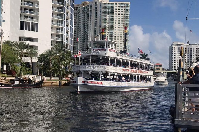 Jungle Queen Riverboat 90-Minute Narrated Sightseeing Cruise in Fort Lauderdale - Boarding at 801 Seabreeze Blvd and What the Boat Setup Means