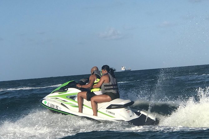 Oceanfront Jet Ski Rental Pompano Beach Florida Lighthouse View - Your own pace in a private session: how the group format affects the ride
