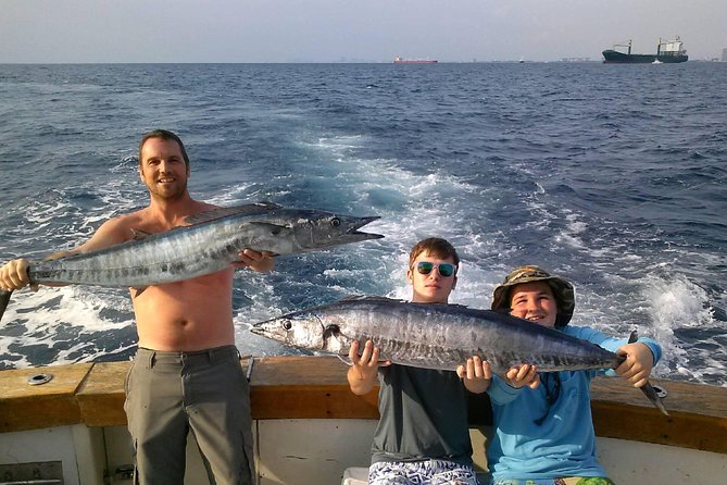 Private 4-Hour Big Game Deep Sea Fishing Charter in Fort Lauderdale - The crew experience: when good teamwork puts you on fish