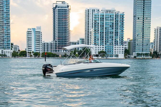 Private 4 hour Boat Rental with Captain in Fort Lauderdale! - Weather and daylight: the two factors you can’t control
