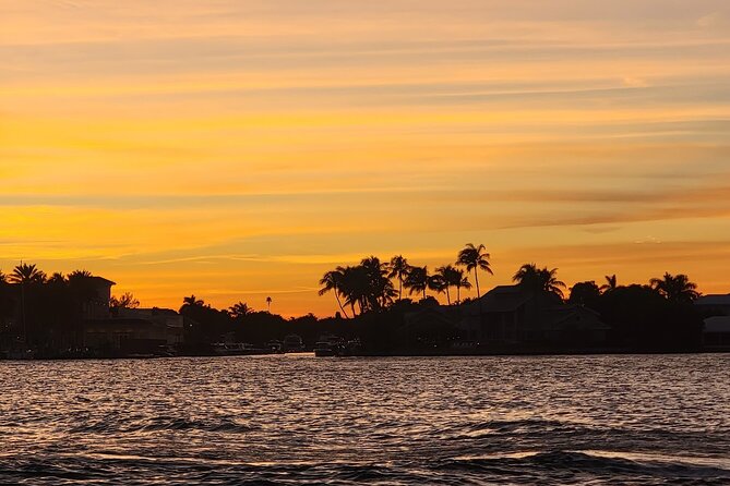 Private Cruise Or Sandbar Trip in Fort Lauderdale/Day or Night - Price and value: $250 per group (up to 6) in plain math