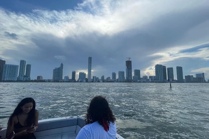 Private Fort Lauderdale Boat Tour with Prosecco - Price and value: when $400 per group makes sense