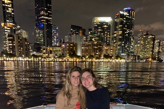 Private Moon-Watch Boat Cruise in Fort Lauderdale - Crew Matters: Professional, Friendly, and Sometimes Light on Commentary