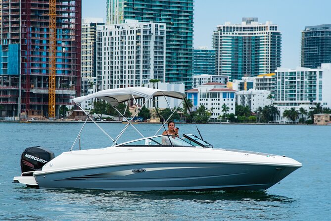 Private Romantic Sunset Boat Cruise in Fort Lauderdale! - Why this romantic Fort Lauderdale sunset cruise feels different