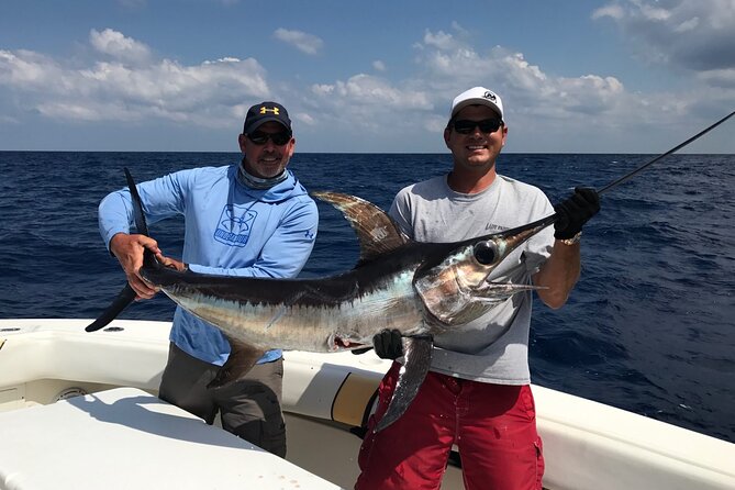 Private Sportfishing Charter For Up To 6 People - Meeting Point and Timing: The Part You Don’t Want to Get Wrong