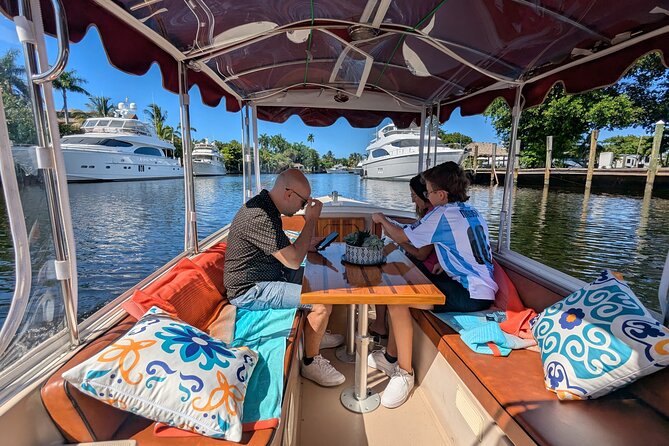 Scenic Boat Tour on Fort Lauderdale’s Riverside - Drinks, Picnic Plans, and Keeping the Trip Easy