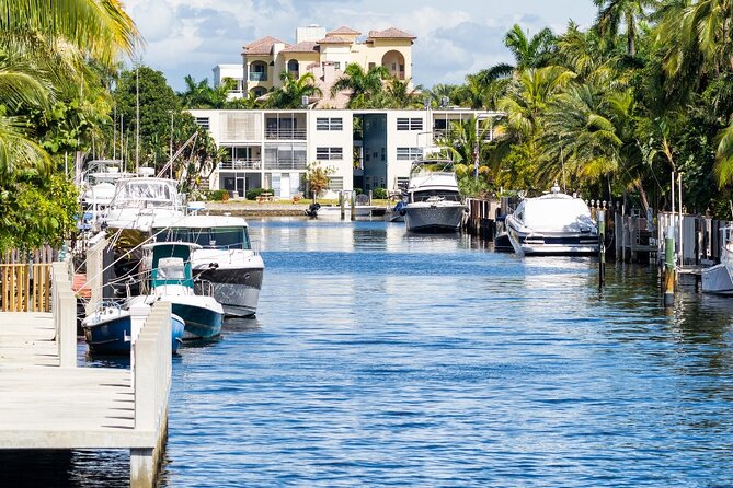 Venice of America Tour | Millionaire's Row | Complimentary Drinks - Complimentary drinks and De Cona Ice Cream: what’s included