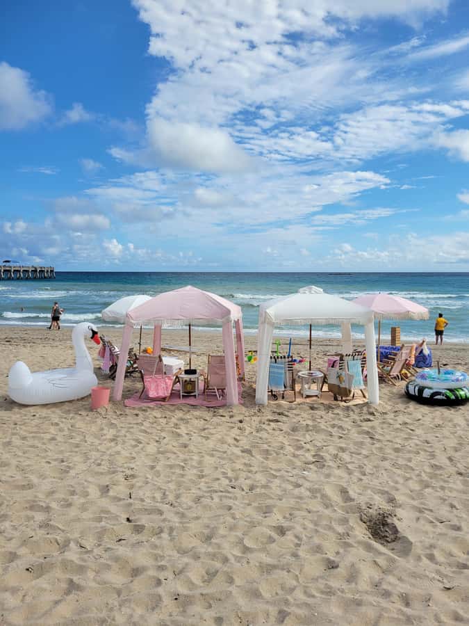 West Palm Beach Florida: All Inclusive Beach Day Package - Personalize it: add-ons that fit your beach personality
